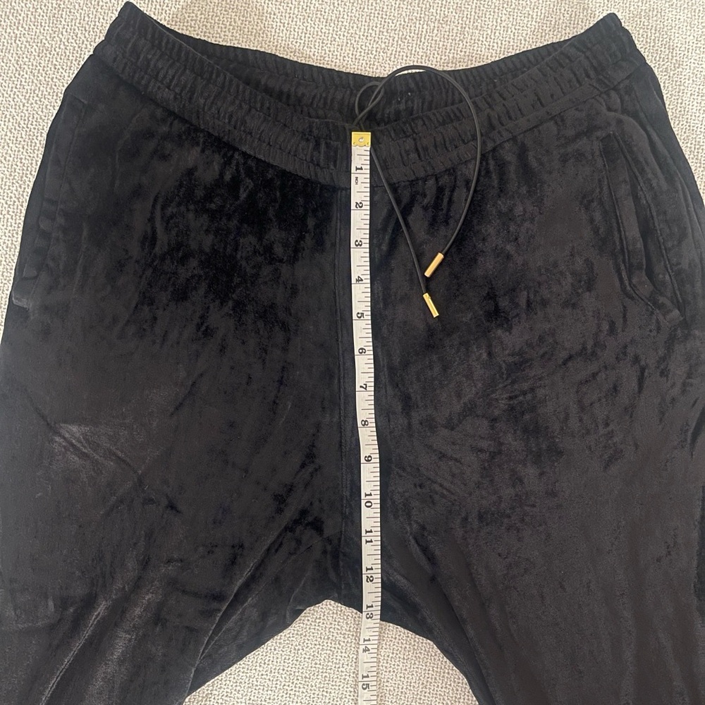 VERSACE‎ | 
Activewear Velvet Bomber Set - Picture 11 of 13